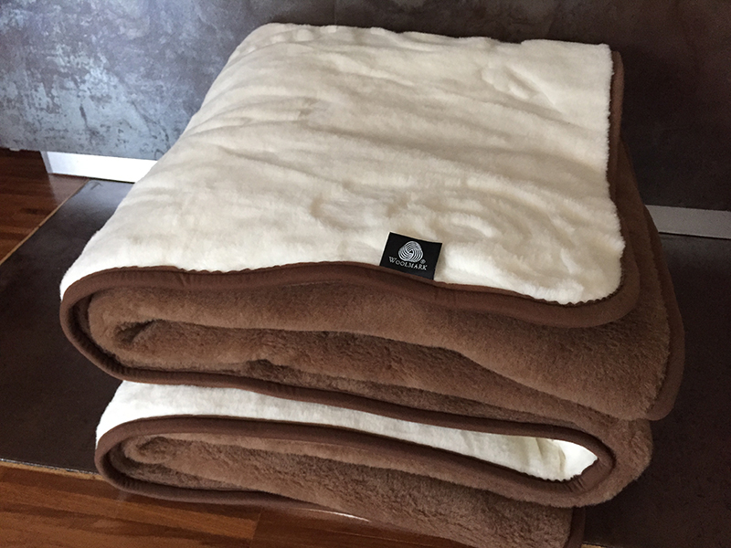 Kołdra z wełny Camel Ciemny + Kaszmir Róża 140x200