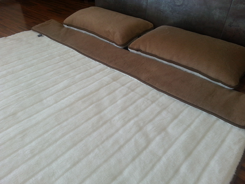 48 Pościel z wełny Camel Ciemny + Kaszmir Pasy 180x200 + Materac wełniany