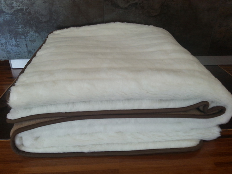 17q Kołdra z wełny Camel Ciemny + Kaszmir Pasy 140x200