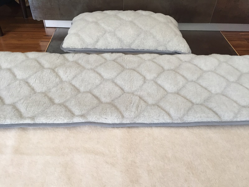 Pościel z wełny Alpaki Silver Caro Camel Jasny 140x200 + Podkład wełniany