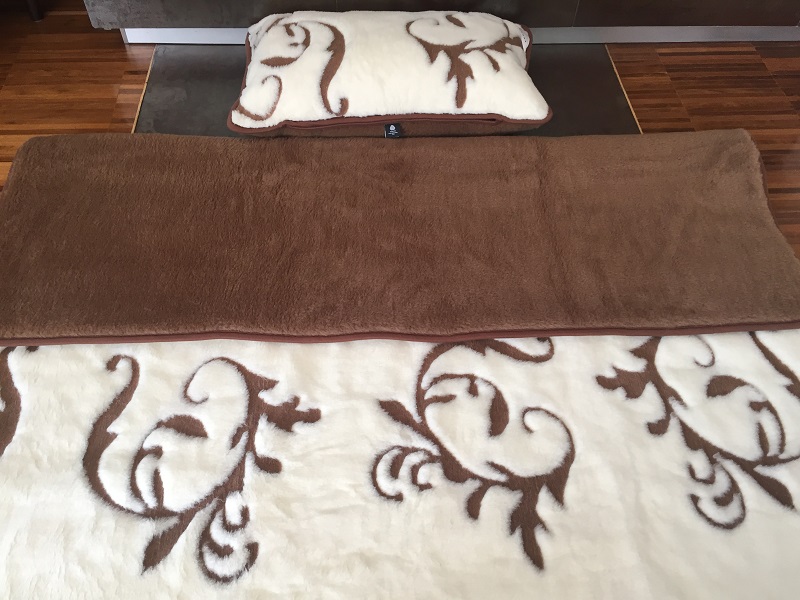 Pościel z wełny Camel Ciemny + Kaszmir Szlachecki 140x200 + Podkład wełniany