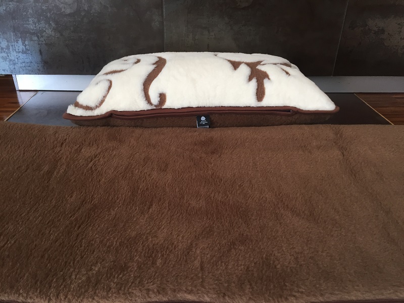 Pościel z wełny Camel Ciemny + Kaszmir Szlachecki 140x200 + Podkład wełniany