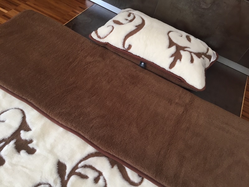 Pościel z wełny Camel Ciemny + Kaszmir Szlachecki 140x200 + Podkład wełniany