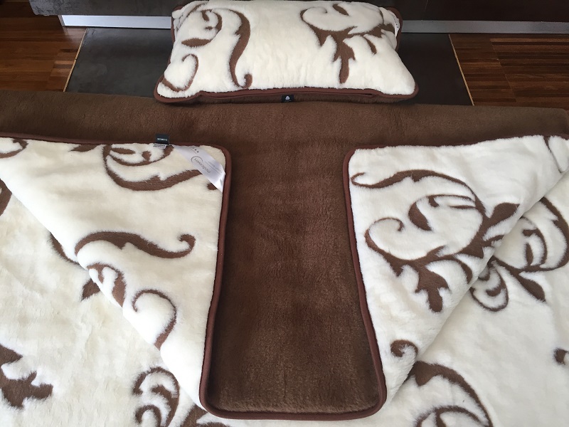 Pościel z wełny Camel Ciemny + Kaszmir Szlachecki 140x200 + Podkład wełniany