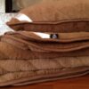 p12 Pościel wełniana Camel z wełny wielbłądziej Pasy 140x200 stan magazynowy 2 sztuki