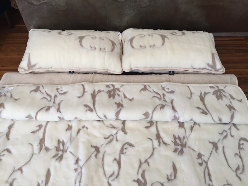 Pościel z wełny Camel Jasny + Kaszmir Szlachecki 160x200 + Materac wełniany