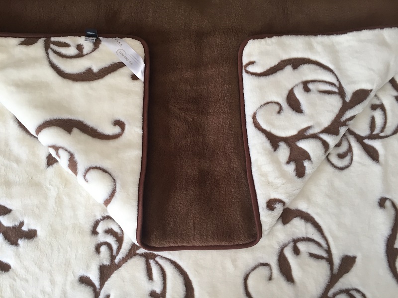 Pościel z wełny Camel Ciemny + Kaszmir Szlachecki 240x200 + Podkład wełniany