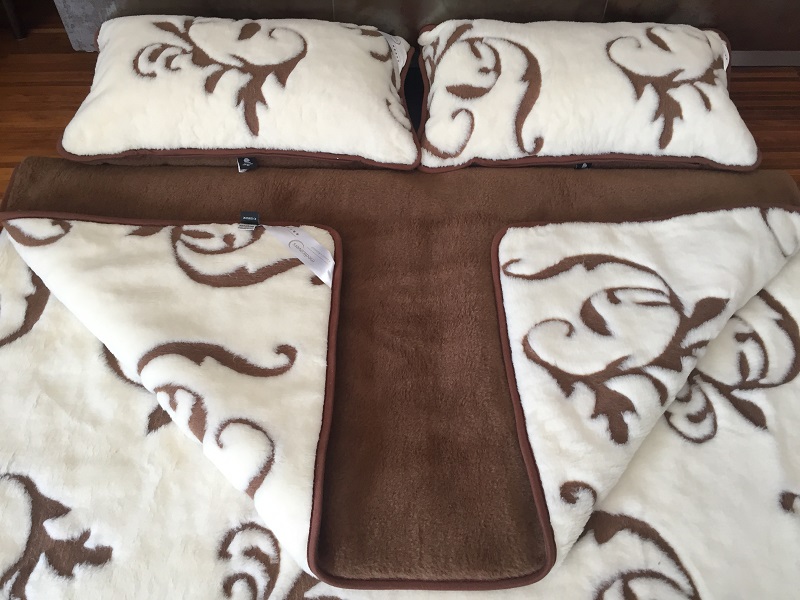 Pościel z wełny Camel Ciemny + Kaszmir Szlachecki 240x200 + Podkład wełniany