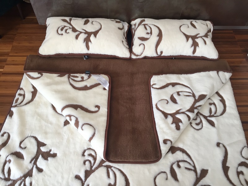 Pościel z wełny Camel Ciemny + Kaszmir Szlachecki 240x200 + Podkład wełniany