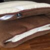 10 Pościel z wełny Camel Ciemny Pasy + Merynos Tumbler 240x200 + Materac wełniany