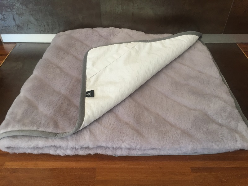Podkład z wełny Alpaki Alpina Pasy 240x200