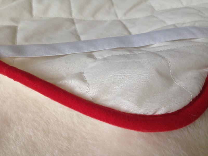 Podkład z wełny Kaszmir Lux Red 100x200