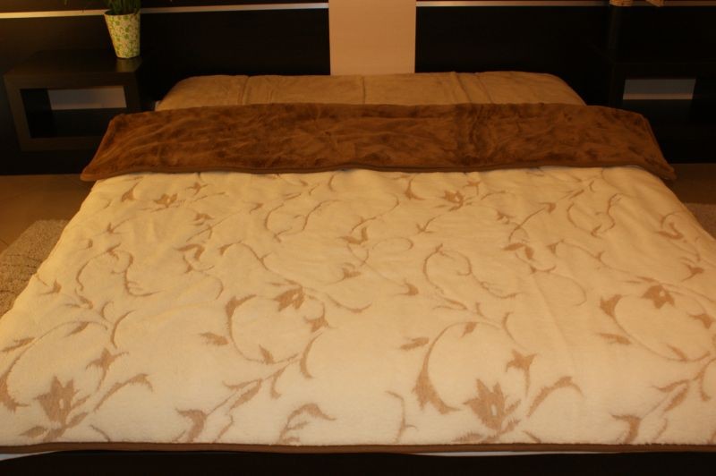 Pościel z wełny Camel Ciemny + Merynos Gałązka 180x200