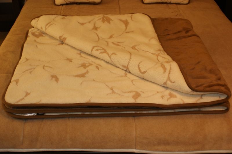 Pościel z wełny Camel Ciemny + Merynos Gałązka 180x200